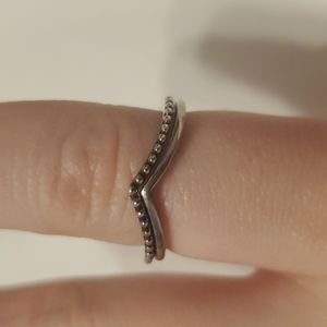 2 Pandora Stackable Whisbone Rings